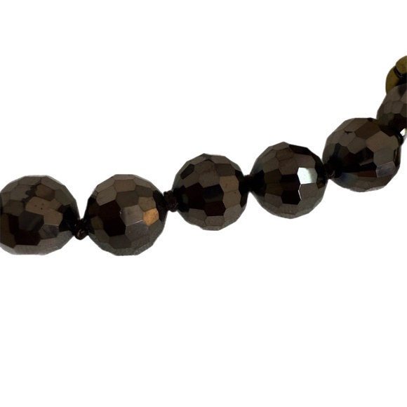 Heidi Daus USA Art Deco Crystal Medallion Necklace with Original Box - Picture 10 of 13